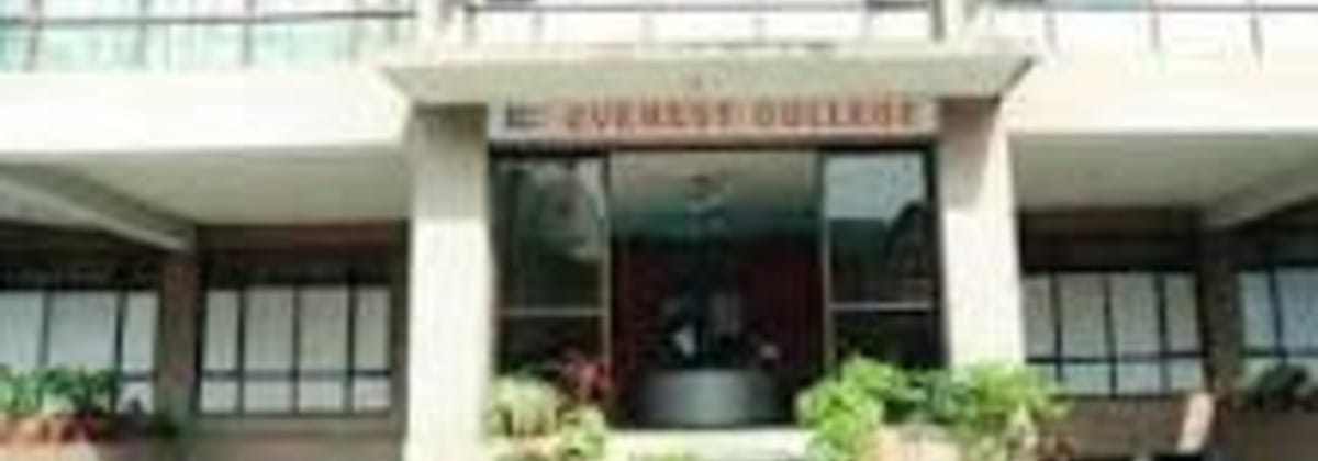 Everest College